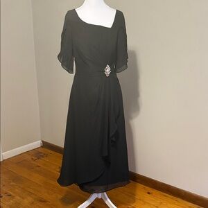 Elegant Black Evening Dress